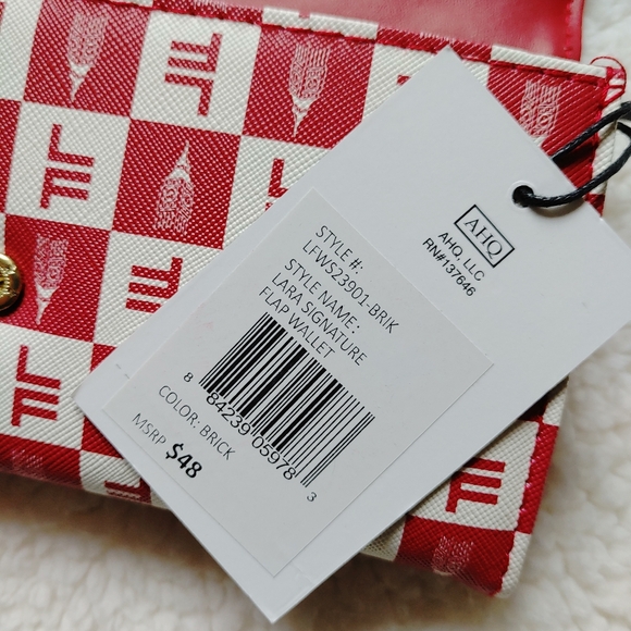 London Fog Lara red & white flap wallet - vegan leather - Picture 6 of 12